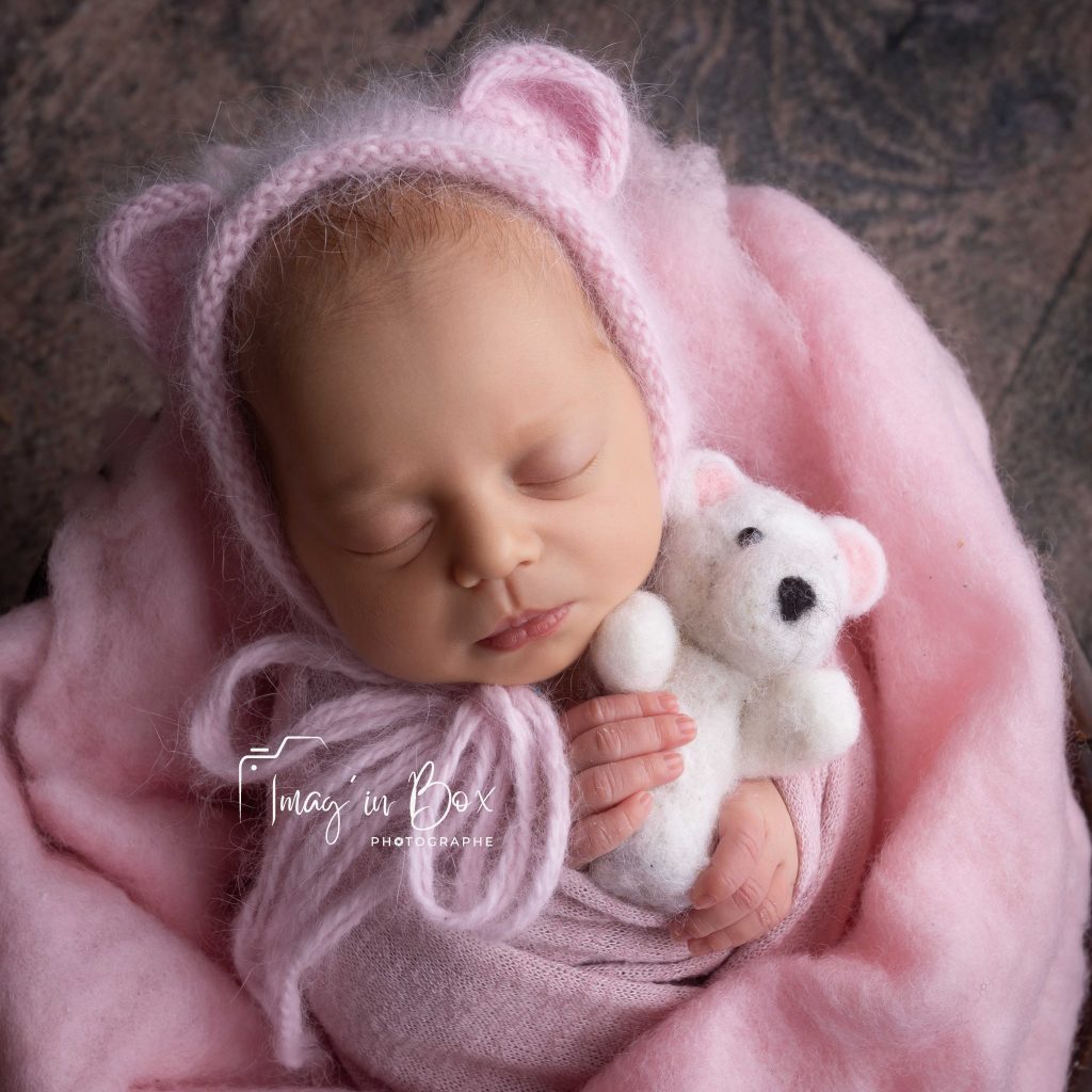 Séance photo nouveau-né Châteaudun eure-et-loir
photographe nouveau-né photographe châteaudun